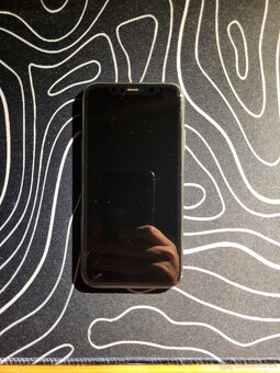 Iphone 11 černý-čtěte - 2