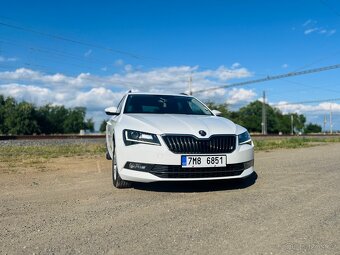 Škoda Superb combi III - 110 Kw - 2
