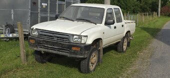 Toyota Hilux 1996 - 2