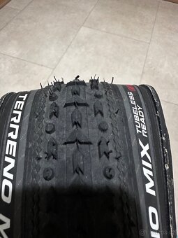 Vittoria Terreno Mix 700x33C Tubeless ready - 2