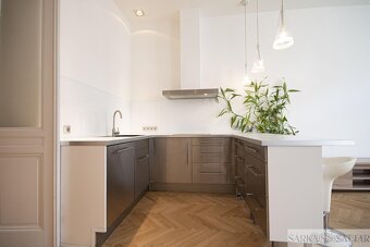 Pronájem světlého a zrekonstruovaného 2+kk 67m2 a sklep 8m2 - 2