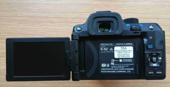 Prodám Pentax K-70 s příslušenstvím. - 2