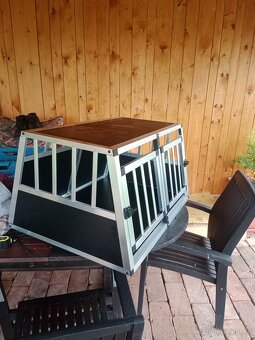 Prodám klec na psa do auta - 2