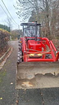 TRAKTOR YANMAR F37D - 2