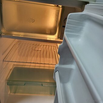 lednička LG úzká 85x49 cm - 2