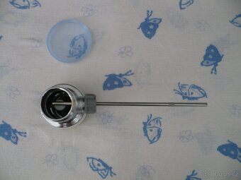 Kovová výpusť s uzávěrem - 2