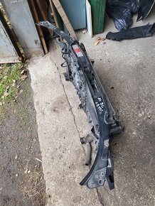 Audi a4 b6 chladičová stěna 1.9tdi - 2