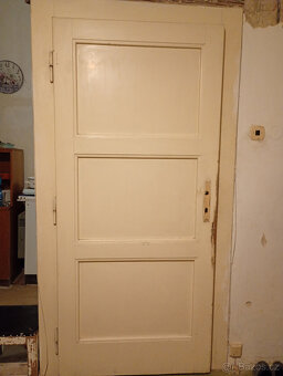 dřevěné dveře 89 x 200 cm - 2