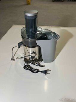 Odšťavňovač SAGE - 2