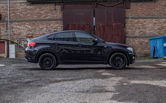 BMW X6 xDrive 50i A/T - 2