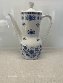 Bílá čajová konvice na čaj s modrým vzorem Seltmann Weiden - 2