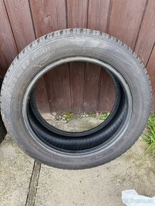 Zimní pneu Falken 215/55 R17 - 2