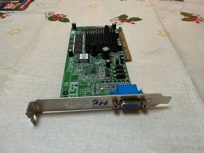 Grafická karta - 2