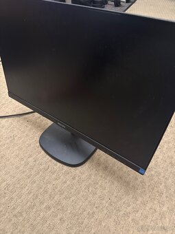 Monitor Phillips - 2