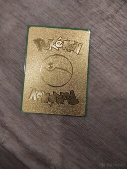 První edice gold Charizard - 2