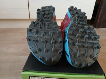 Inov X-Talon 255 44 spíše 43 inov8 - 2