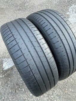 Letní pneu 235/60 r18 Falken - 2