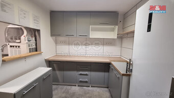 Pronájem obchod a služby, 18 m², Český Těšín, ul. Nádražní - 2
