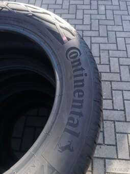 Continental 235 /55R18XL - 2