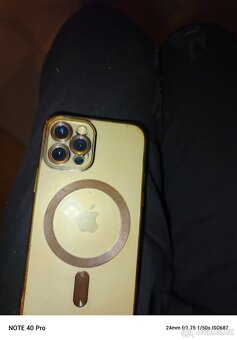 Prodám iphone 12pro 128gb - 2