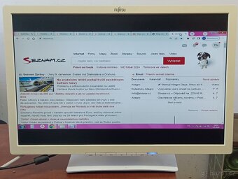 Bílý Monitor,22" Fujitsu B22W-7 bílý včetně napájecího kabe - 2