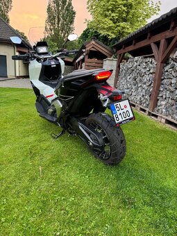 Honda x ADV 750 - 2
