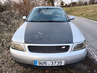 Audi A3 1,6 benzín, tažné - 2