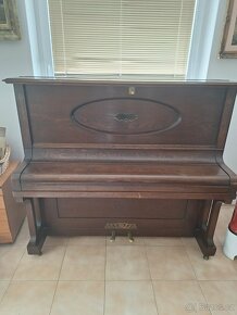 Pianino KOCH, KORSELT - 2