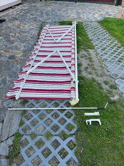 Markýza 3,9 x 2,4 m - 2