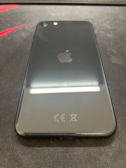📱 iPhone SE 2020 – 64 GB - 2
