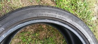 PNEU 285/35/19- CENA ZA 2 KUSY - 2