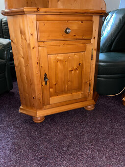 Komoda rohová - 2