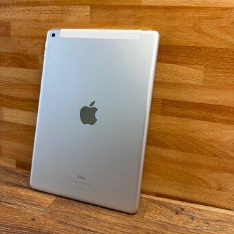 iPad 8 Cellular 128GB, bílý (12 měsíců záruka) - 2