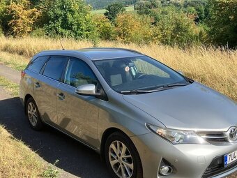 Toyota Auris - 2