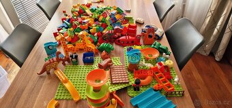 Duplo mix 3,8 kg – zvířata, dinosauři, podložky - 2