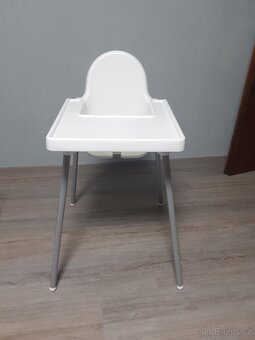 Dětská jídelní židlička - 2