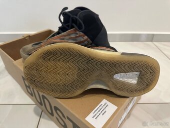 Yeezy Boost velikost 8 - 2