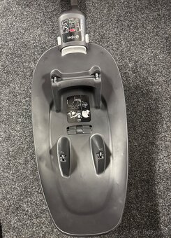 Isofix základna cybex base M - 2