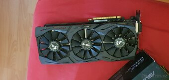 ASUS ROG Strix GTX 1080 Ti - 2
