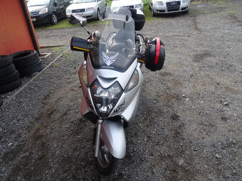 Honda Silver Wing, FJS 600 - 2