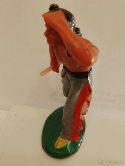 Indián NDR - bojovnik - 2