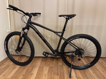 Horské kolo – GT Avalanche 27,5" - 2