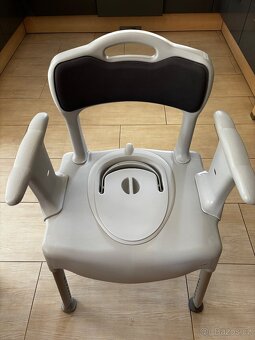 Sprochová a Toaletní židle - 2