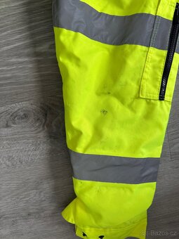 Zimní pracovní reflexní bunda - 2