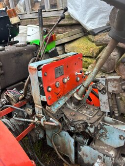 Díly..TZ4k14, TK14, TK12 MT8 a další - 2