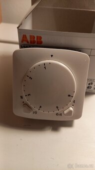 Termostaty Tango otocne ABB - 2