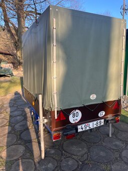 Přívěsný vozík krytý - 2