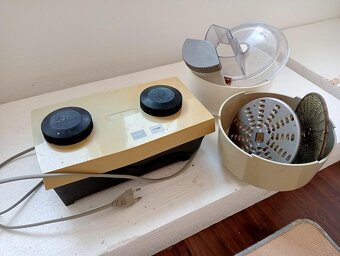 Kuchyňský robot - 2