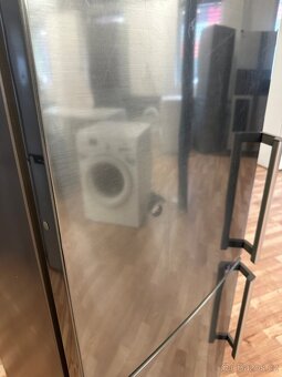 Lednice s mrazákem Samsung (114) - 2