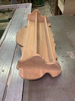 Dřevěná polička - 2